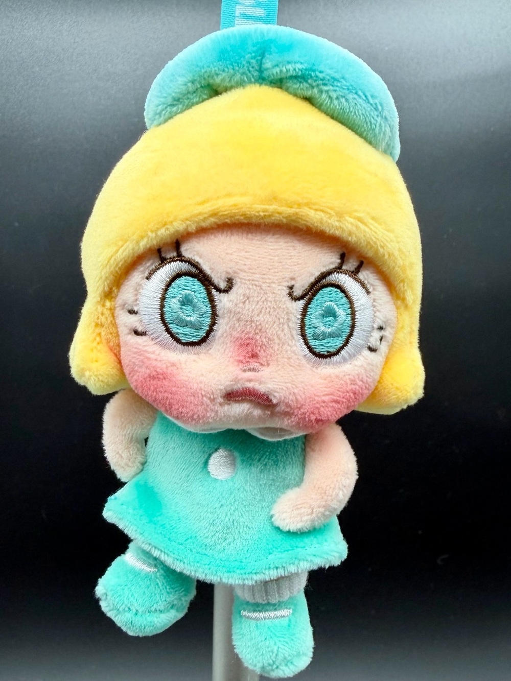 Angry Molly - Picture 2 of 4